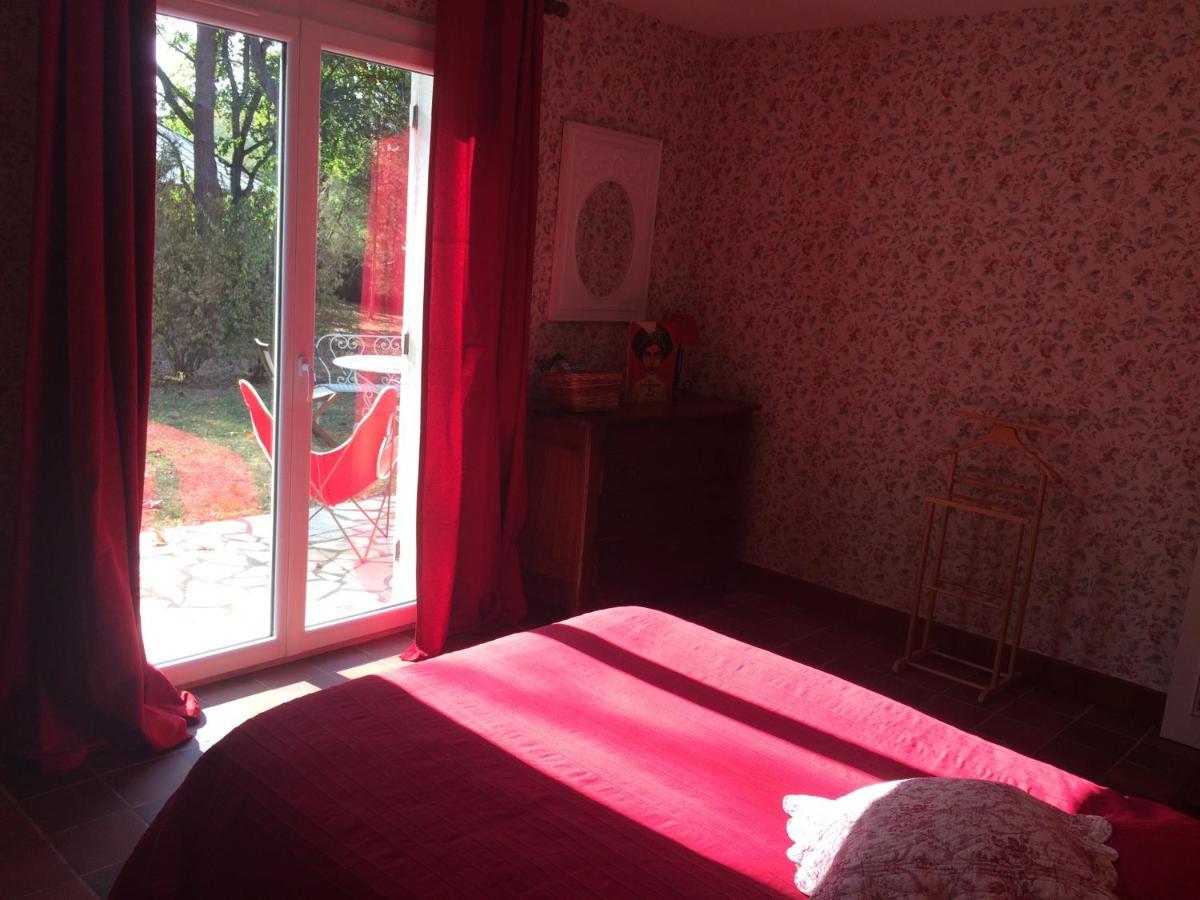 Chambres Au Coeur Du Massif Des Trois Pignons Noisy-sur-Ecole Εξωτερικό φωτογραφία